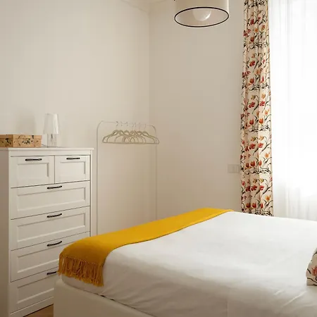 Santa Tecla Living Ruggero Di Lauria 2 * Milan