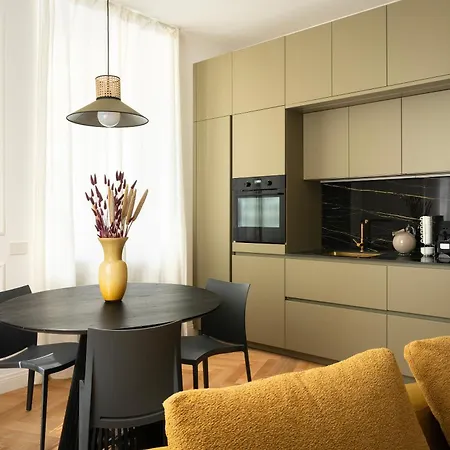 Santa Tecla Living Ruggero Di Lauria 2 * Milan